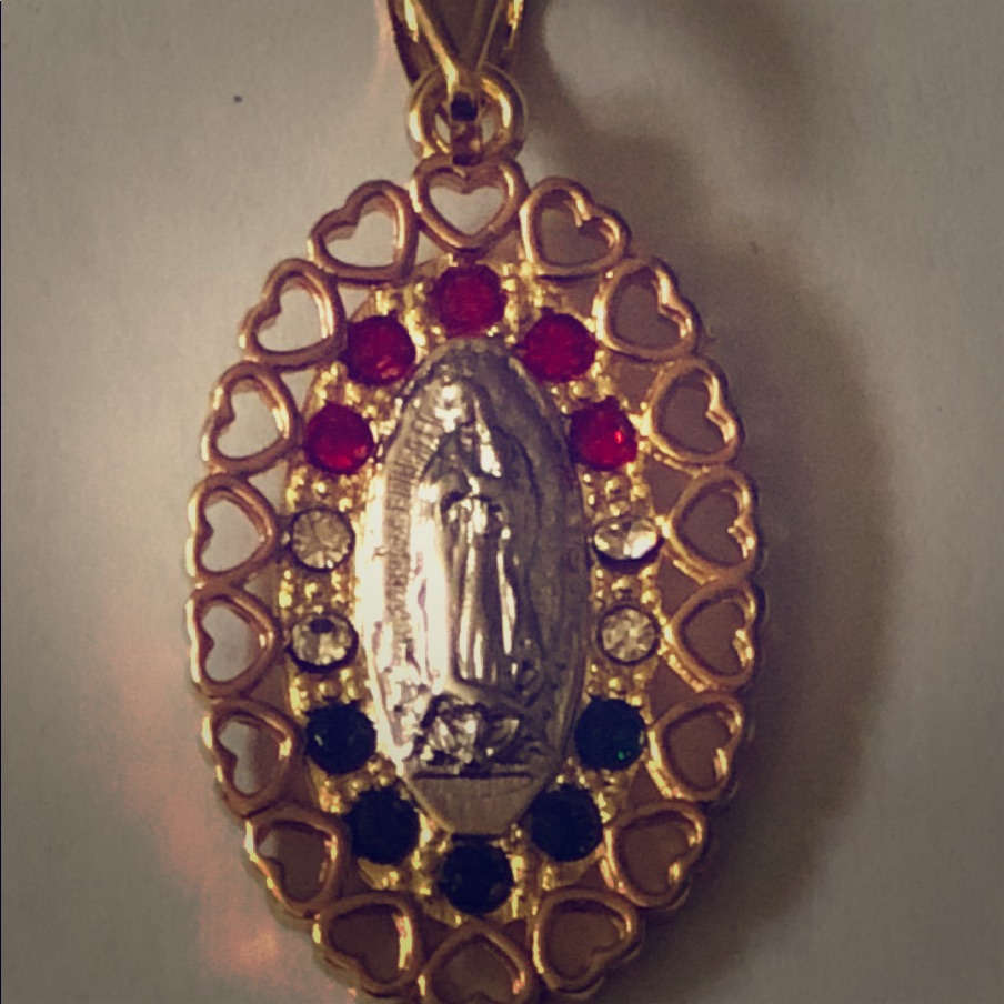 14 Kt Gold Plated Vdg Pendant